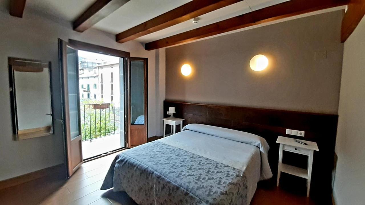 Hostal-Cicloturismo Lopenea Leitza  Eksteriør bilde