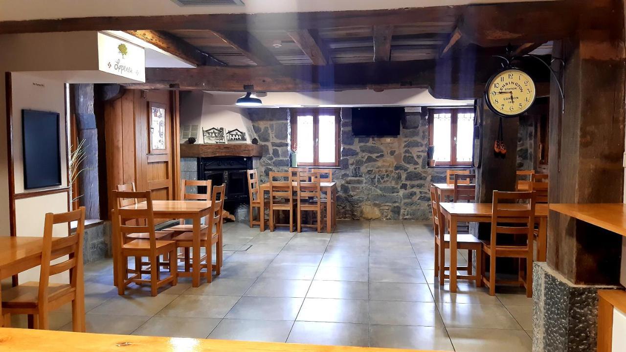 Hostal-Cicloturismo Lopenea Leitza  Eksteriør bilde