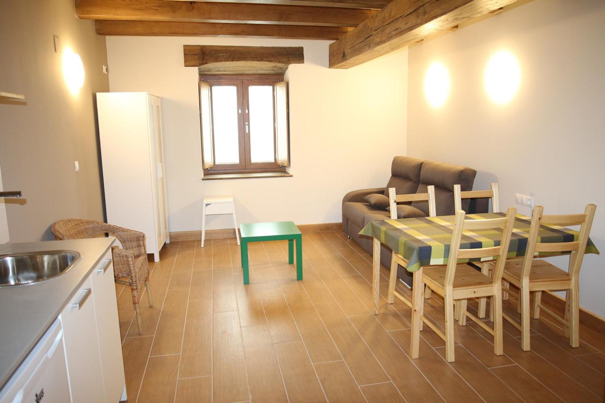 Hostal-Cicloturismo Lopenea Leitza  Rom bilde