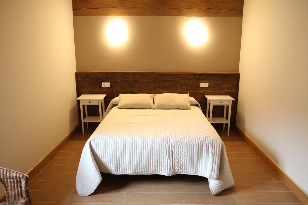 Hostal-Cicloturismo Lopenea Leitza  Rom bilde