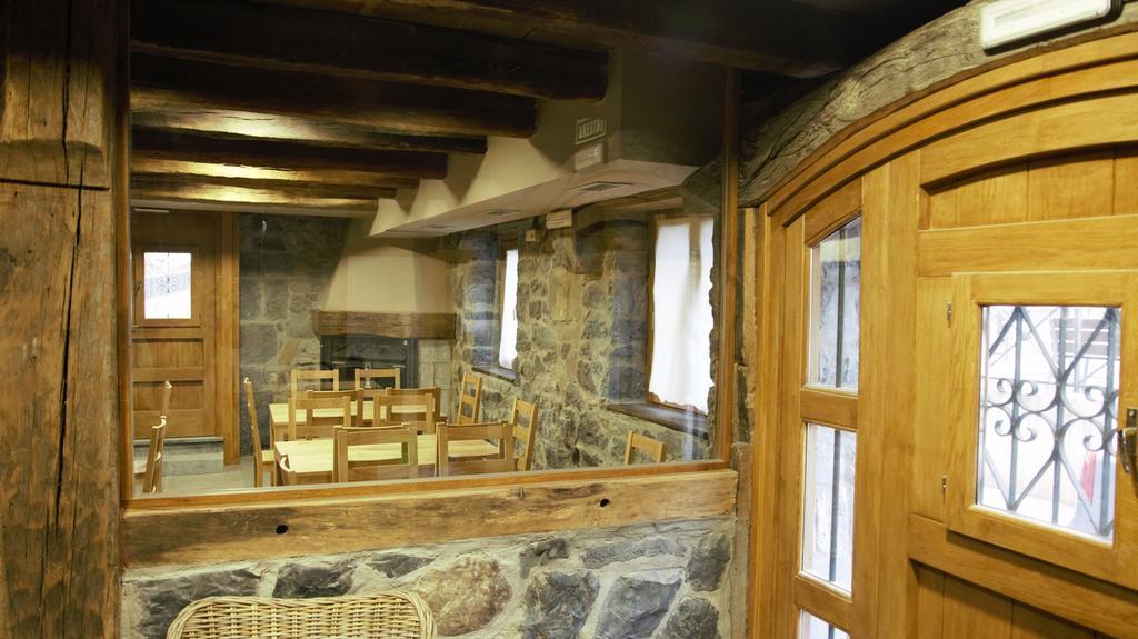 Hostal-Cicloturismo Lopenea Leitza  Eksteriør bilde